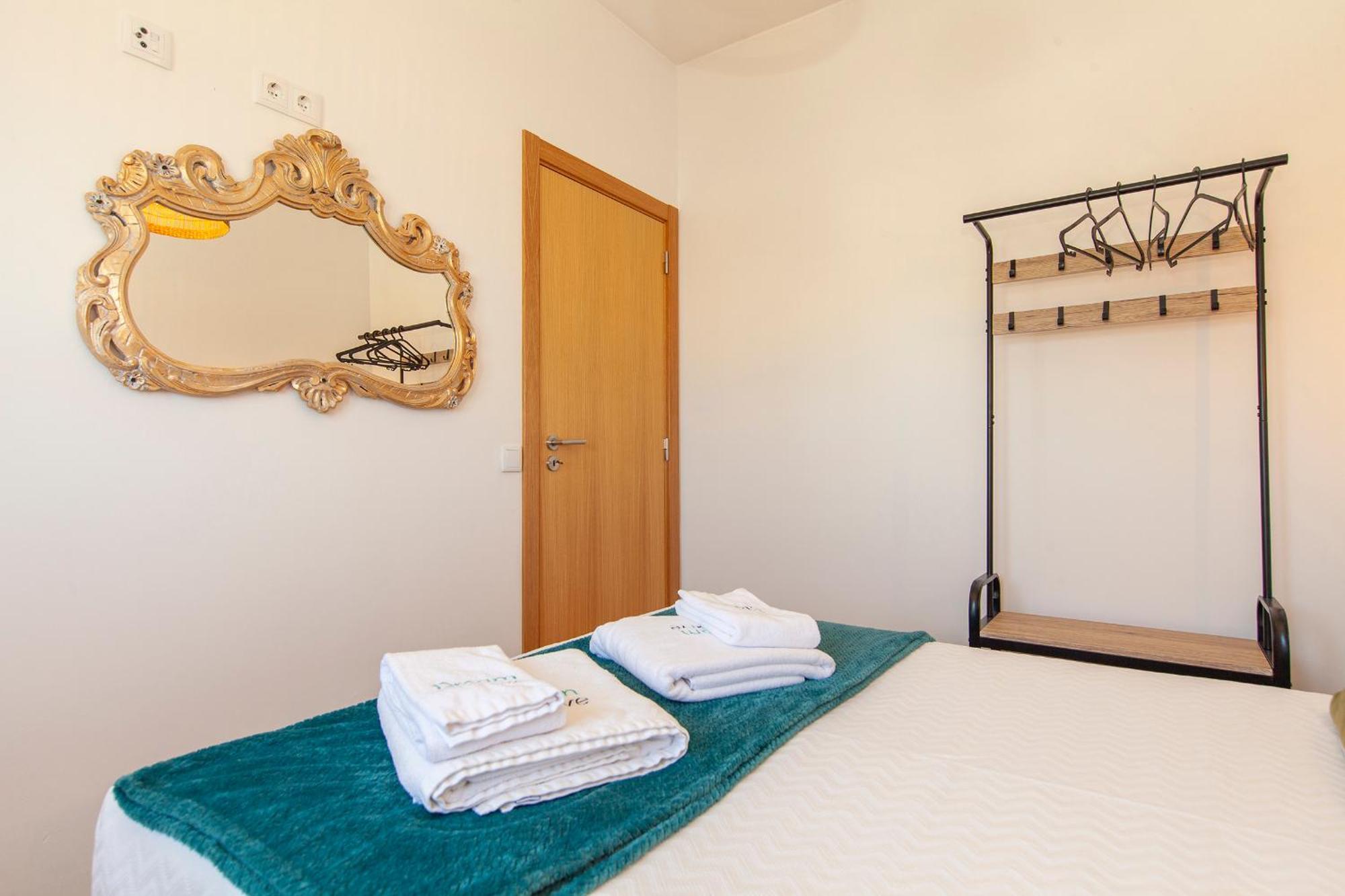 C01 - Trindade 3 Bed Flat In Appartement