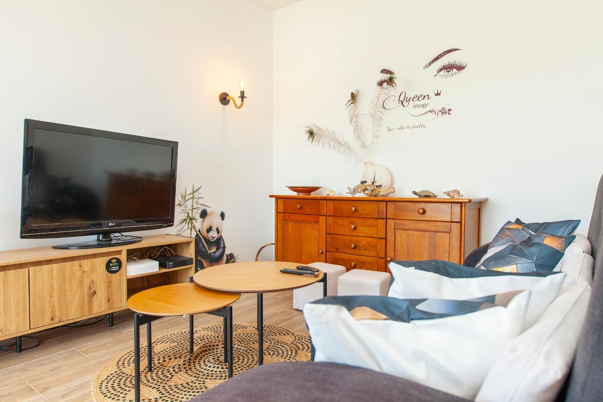 C01 - Trindade 3 Bed Flat In Lagos